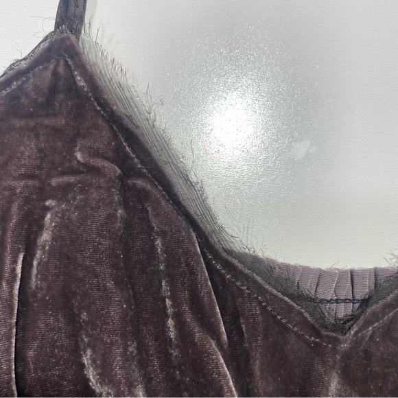 Vince Vintage Y2K Vintage Silk Rayon Velvet Camisole Tank With Tulle Trim NWT 6 - Picture 7 of 14
